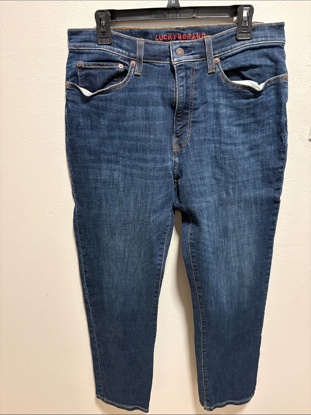 Lucky Brand Men Slim Straight Jeans in Blue Wash 34x30